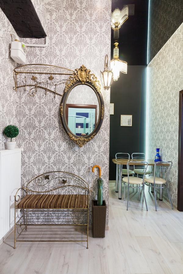 Austrian Apartments Leopolli Near Railway Station リヴィウ エクステリア 写真